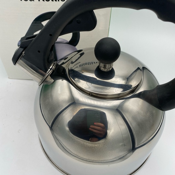 VTG Cook Supreme Whistling Tea Kettle Stainless Steel Bakelite Handle 2 1/2 Qt - Picture 3 of 15